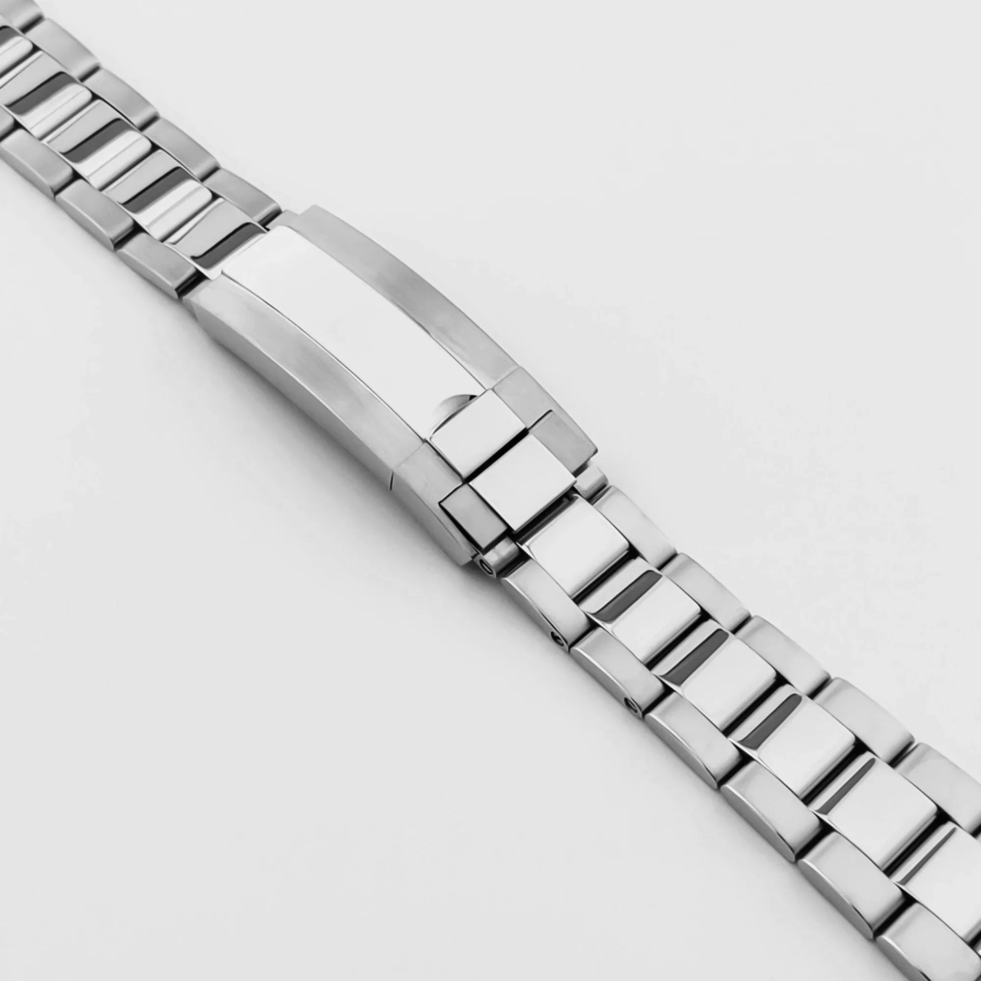 Bracelet Oyster en acier poli pour montre Seiko Mod – look moderne et épuré