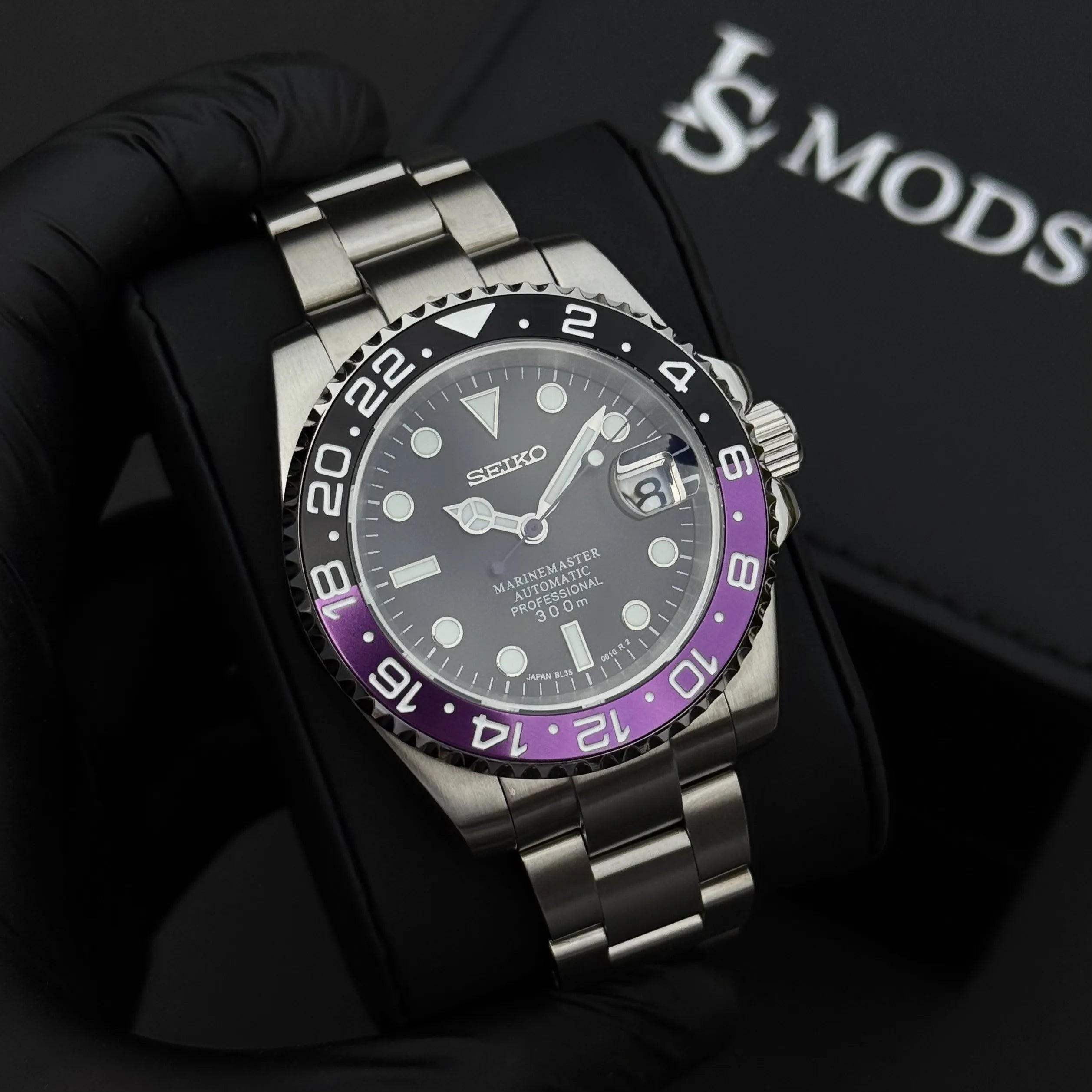 Montre Seiko Mod Marine Master Joker en acier inoxydable 316L avec boîtier 42mm, lunette GMT et mouvement automatique Seiko NH35