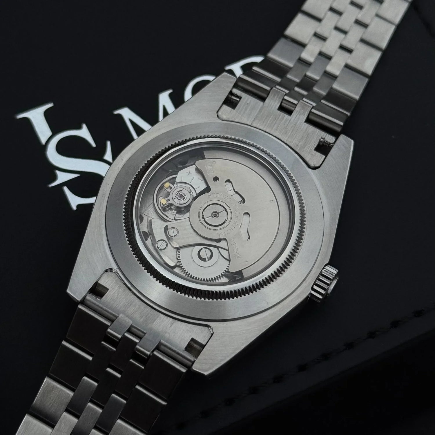 Montre automatique ou quartz : laquelle choisir vraiment ?